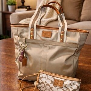 Coach 2005 leather ware Hampton nylon champagne Tan Tote and Wristlet Set